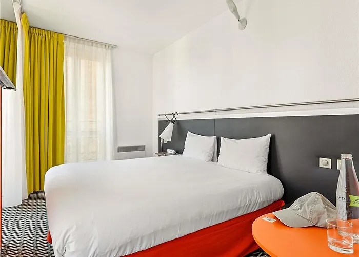 Ibis Styles Republique Le Marais 3* باريس