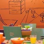 Ibis Styles Republique Le Marais Отель