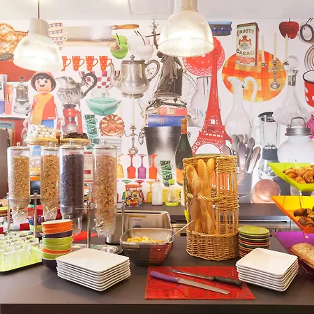 Ibis Styles Republique Le Marais Otel 3*