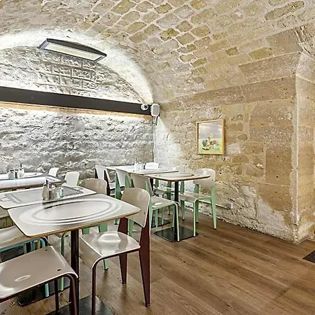 Hotel Ibis Styles Republique Le Marais 3*