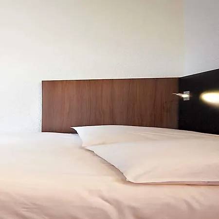 Ibis Styles Republique Le Marais 3*