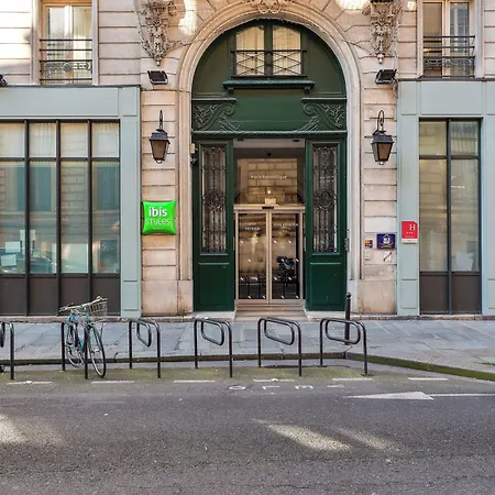 ホテル Ibis Styles Republique Le Marais