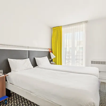 ホテル Ibis Styles Republique Le Marais 3*