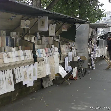 Ibis Styles Republique Le Marais Otel 3*