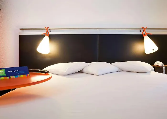 호텔 Ibis Styles Republique Le Marais 3*