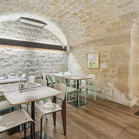 Ibis Styles République 3*