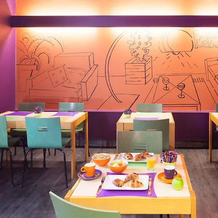 Отель Ibis Styles Republique Le Marais